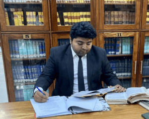 Lawyer service 