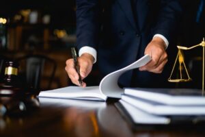 divorce lawyer consultation
